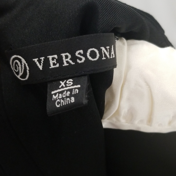 Black Versona invisible button back shirt - Picture 4 of 6